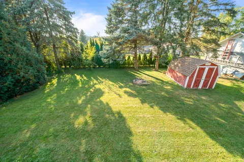 $375,000 | 933 Freeman Street, Genoa City, WI 53128