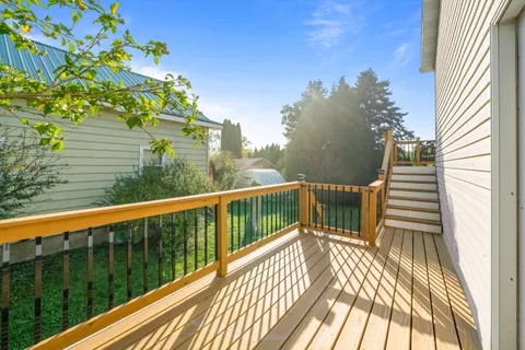 $375,000 | 933 Freeman Street, Genoa City, WI 53128