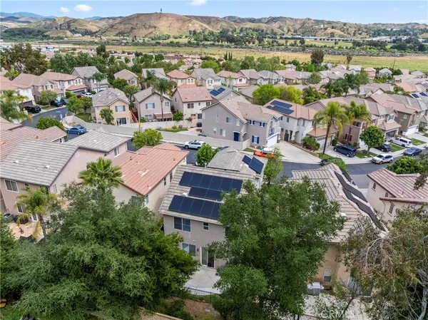 $749,900 | 27740 Elkwood Lane, Castaic, CA 91384