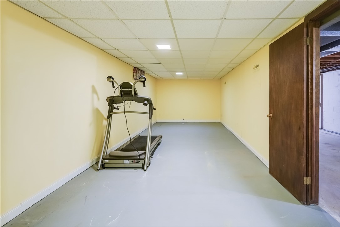 94 Tomahawk Trail Henrietta, NY 14467 - Photo 27 of 36