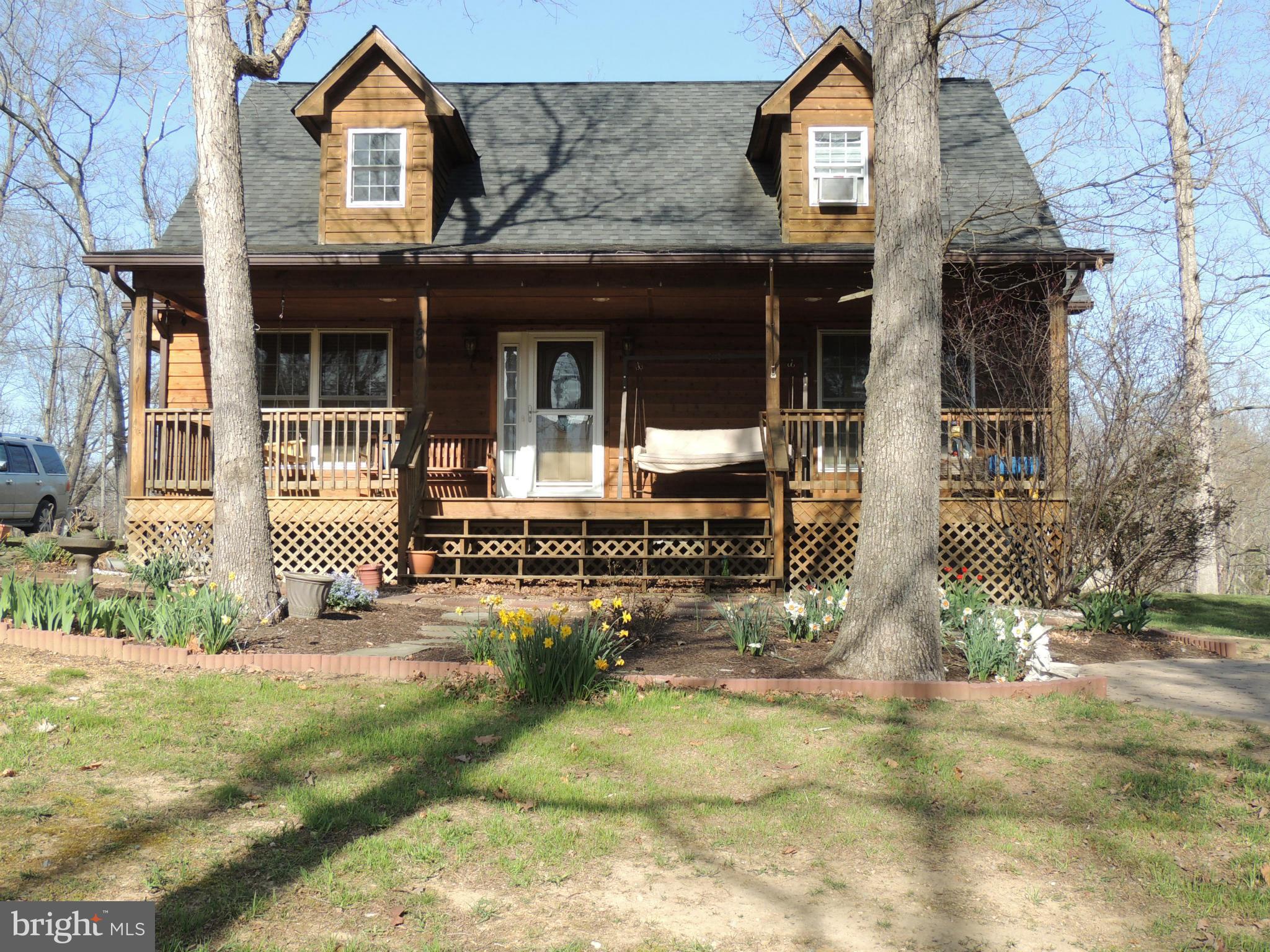 190 Hickory Road Front Royal, VA 22630 - Photo 1 of 27 Exterior (Front)
