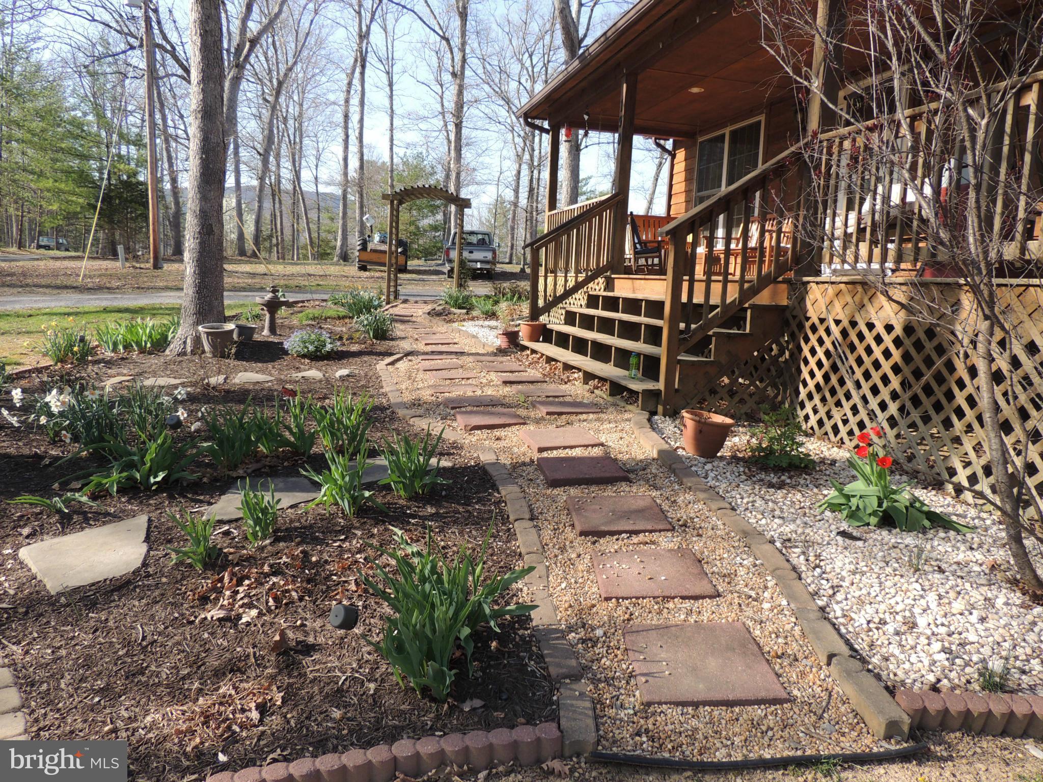190 Hickory Road Front Royal, VA 22630 - Photo 3 of 27 Exterior (General)