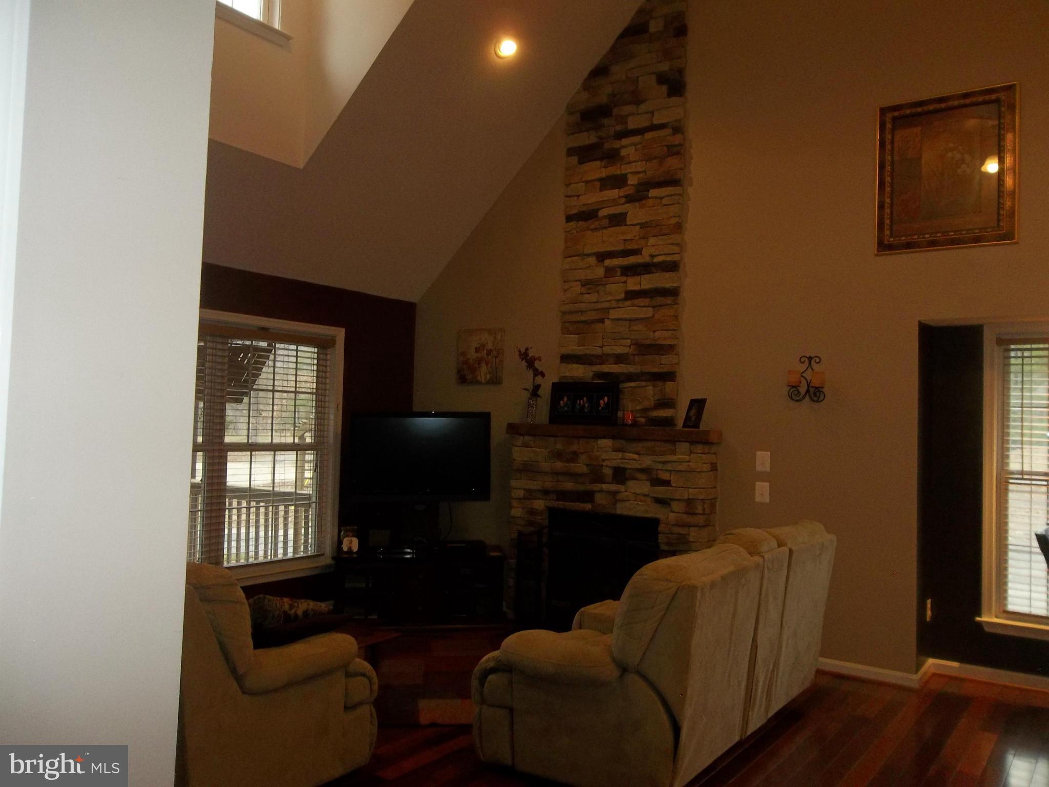 190 Hickory Road Front Royal, VA 22630 - Photo 10 of 27 Interior (General)