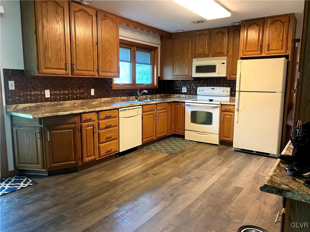 575 Cherry Road Northampton, PA 18067 - Photo 7 of 32 Gallery Image 7