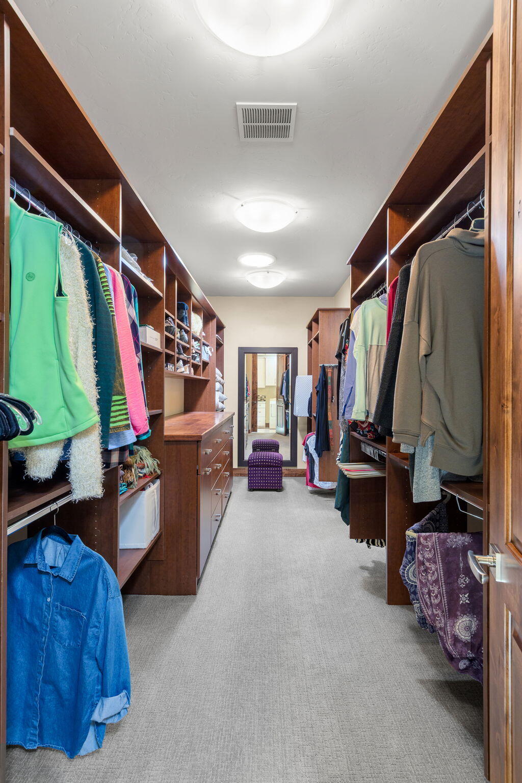 2410 Entrada Trail, Unit 3 St. George, UT 84770 - Photo 42 of 53 Primary Closet