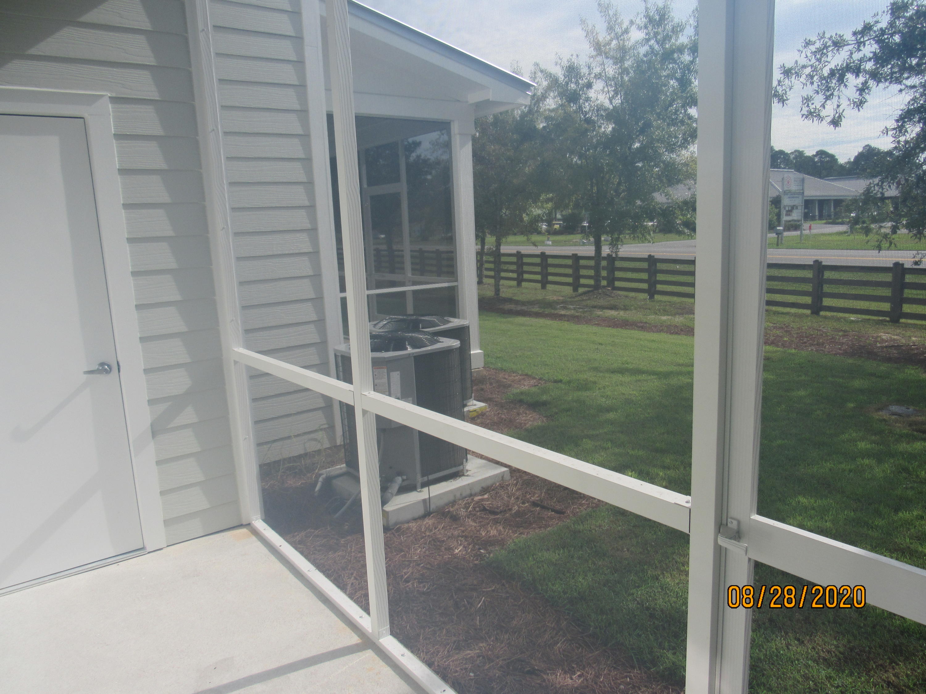 69 South Sand Palm Road Freeport, FL 32439 - Photo 5 of 13 a view of outdoor space with backyard