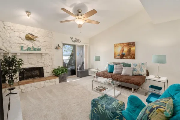 $140,000 | 849 Gun Barrel Lane, Unit G7, Gun Barrel City, TX 75156