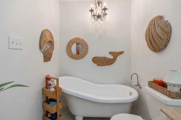 $140,000 | 849 Gun Barrel Lane, Unit G7, Gun Barrel City, TX 75156