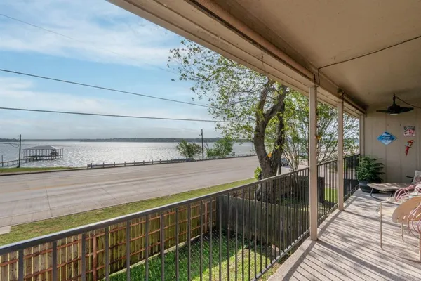 $140,000 | 849 Gun Barrel Lane, Unit G7, Gun Barrel City, TX 75156