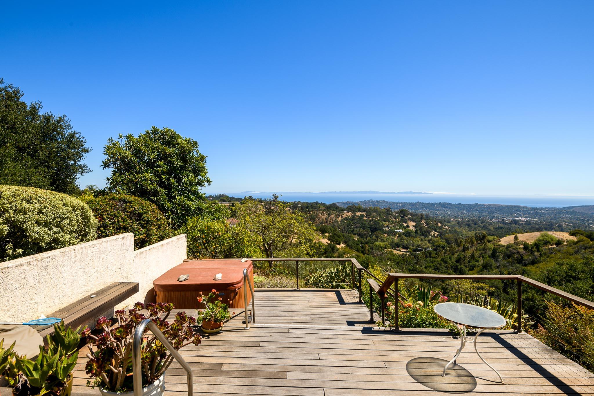 2040 Las Canoas Ridge Way Santa Barbara, CA 93105 - Photo 20 of 57 Deck/Spa