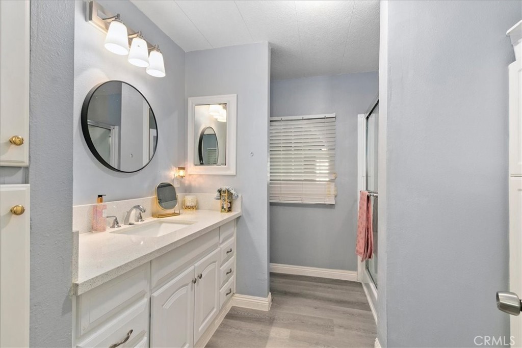 42370 Lilac Lane Anza, CA 92539 - Photo 22 of 63 Primary Suite Bathroom