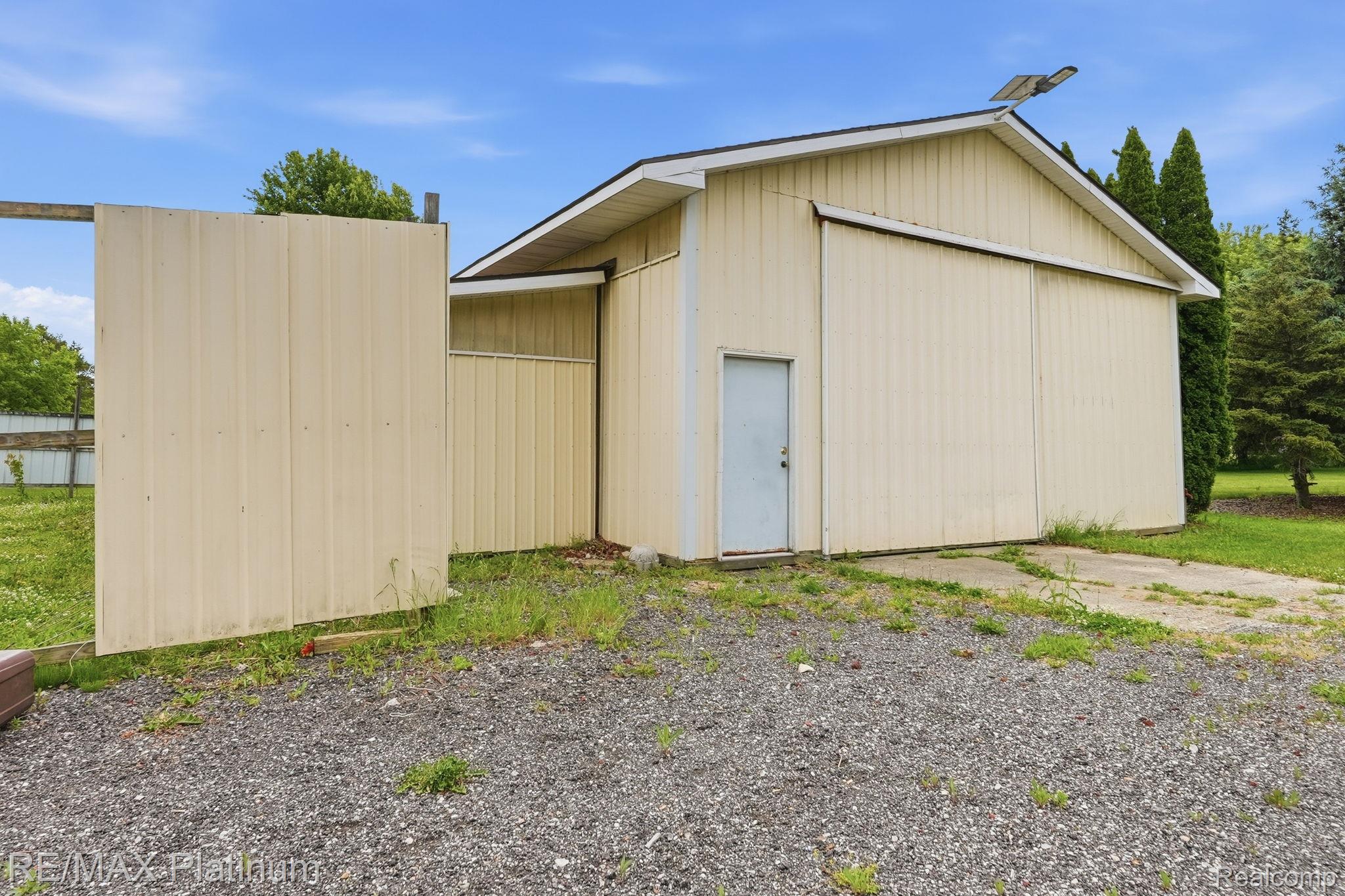 4328 North Gale Road Davison, MI 48423 - Photo 32 of 53 30-web-or-mls-4328_N_Gale_Rd_030.jpg