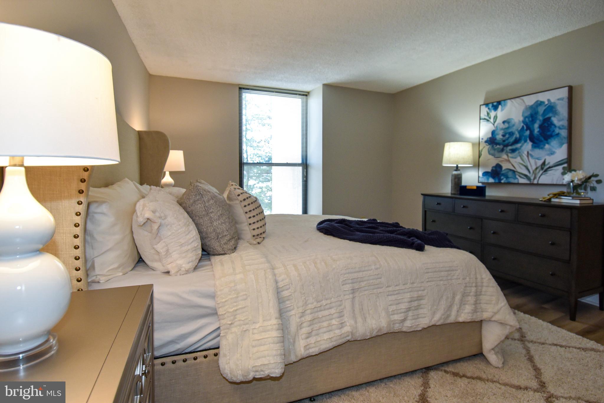 1101 South Arlington Ridge Road, Unit 305 Arlington, VA 22202 - Photo 35 of 57 2nd Bedroom