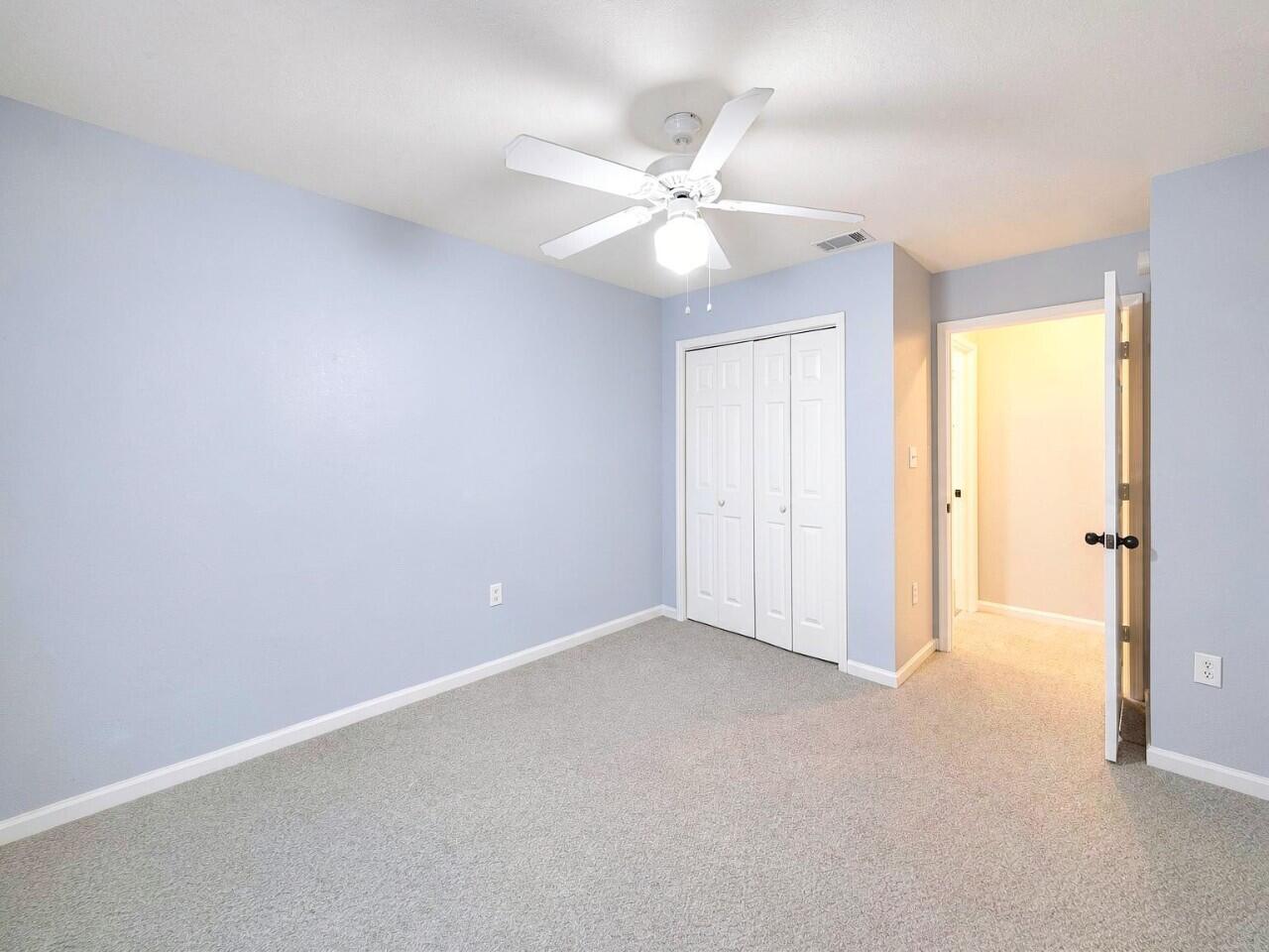1014 Airport Road, Unit 121 Destin, FL 32541 - Photo 19 of 24 14-interior_bedroom_2_2