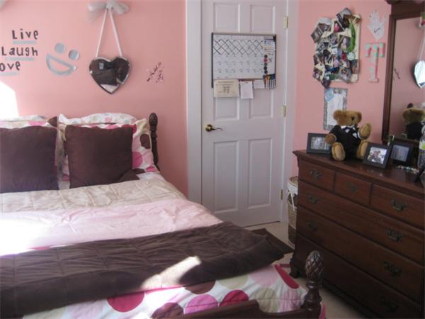 3 Parkerville Road Chelmsford, MA 01824 - Photo 19 of 27 a bedroom with a bed and a dresser in it