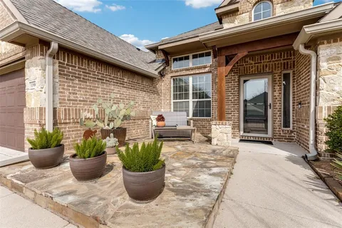 $425,000 | 11900 Joplin Lane, Fort Worth, TX 76108