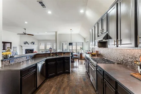 $425,000 | 11900 Joplin Lane, Fort Worth, TX 76108