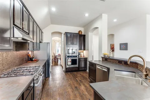 $425,000 | 11900 Joplin Lane, Fort Worth, TX 76108