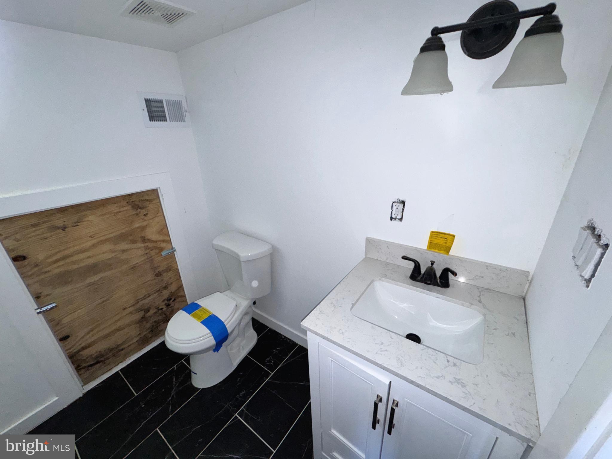 22 Princeton Avenue Ridley Park, PA 19078 - Photo 37 of 41 Full updated bath in bed 3