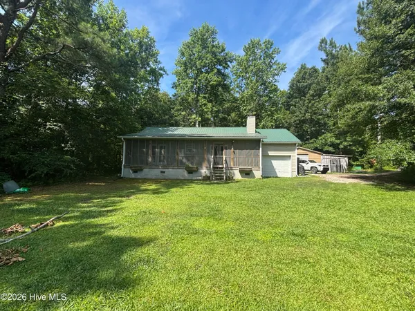 $333,000 | 196 Pattie Lane, Maysville, NC 28555