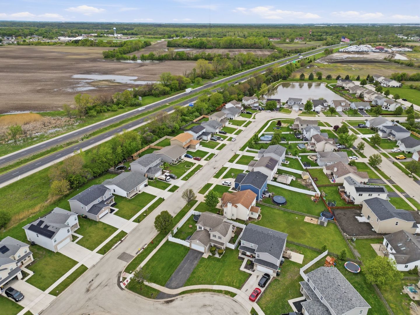 797 Kyle Court Braidwood, IL 60408 - Photo 29 of 33 an aerial view of a city
