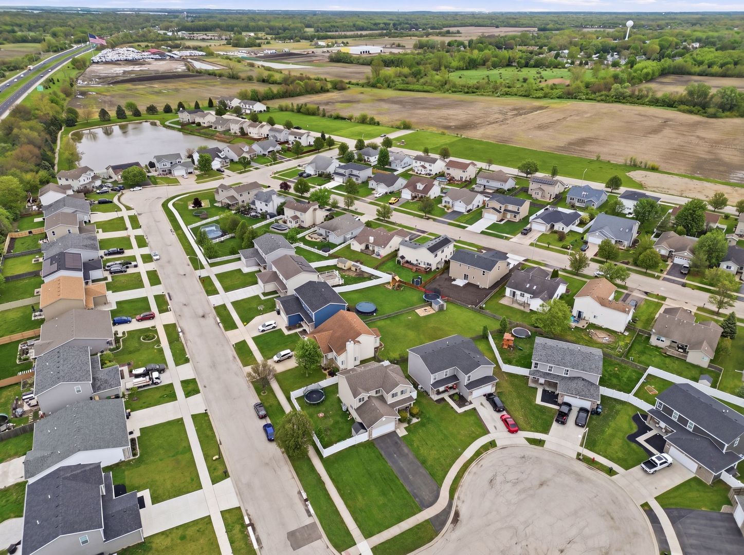 797 Kyle Court Braidwood, IL 60408 - Photo 30 of 33 an aerial view of multiple house