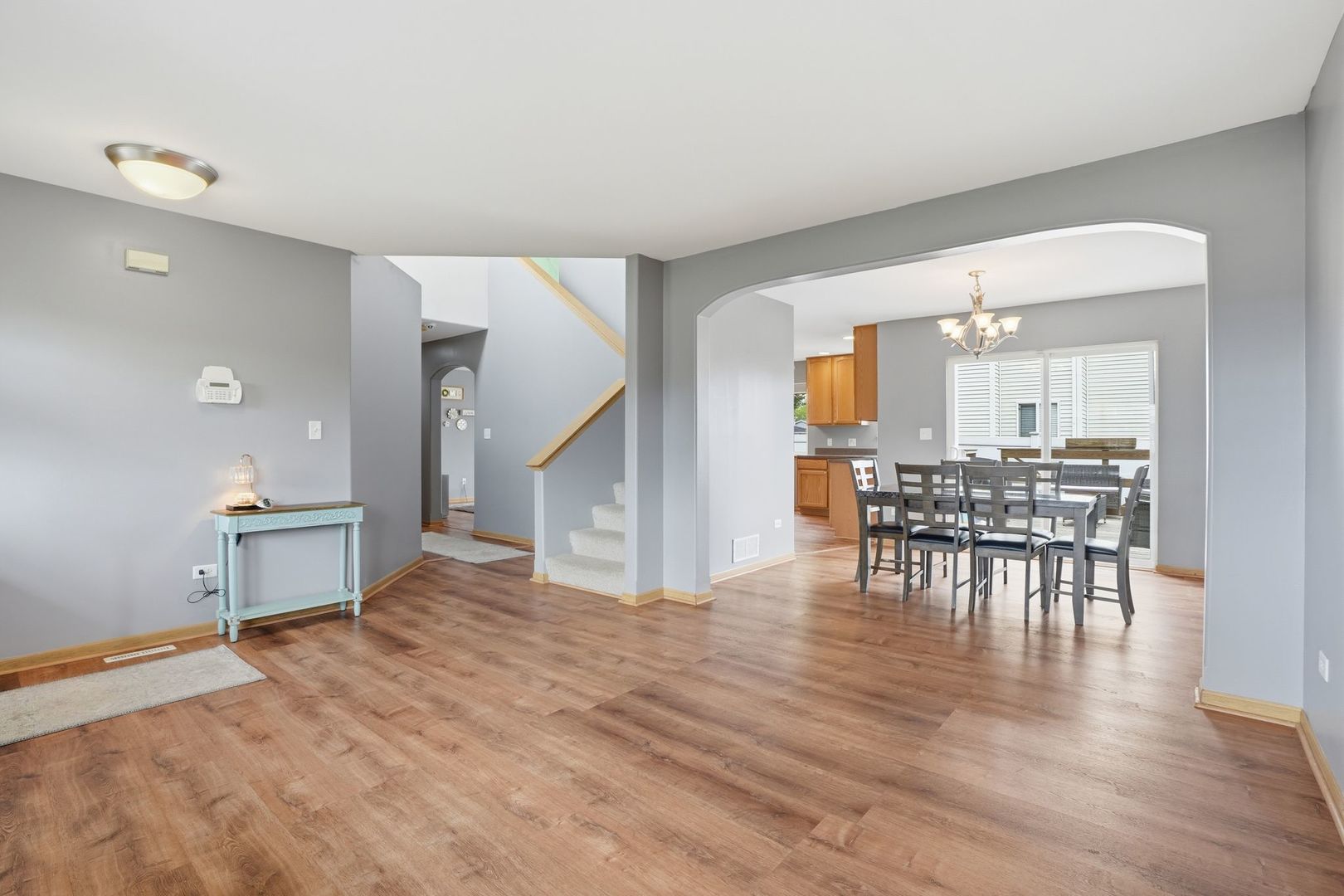 797 Kyle Court Braidwood, IL 60408 - Photo 5 of 33 a view of a dining room with furniture and wooden floor