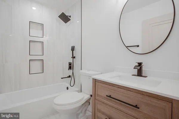 $725,000 | 490 West Mount Harmony Road, Owings, MD 20736