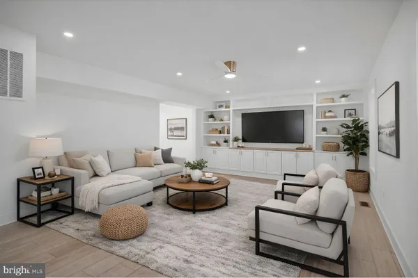 $725,000 | 490 West Mount Harmony Road, Owings, MD 20736
