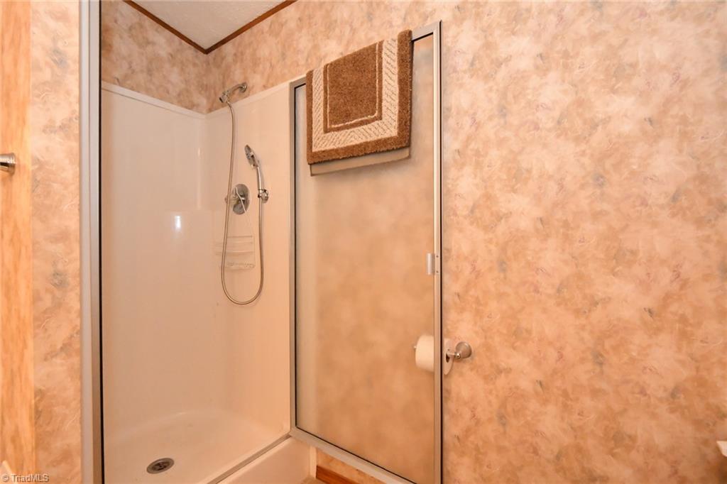 421 Wil O Pat Road Reidsville, NC 27320 - Photo 14 of 26