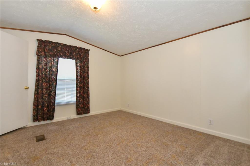 421 Wil O Pat Road Reidsville, NC 27320 - Photo 16 of 26