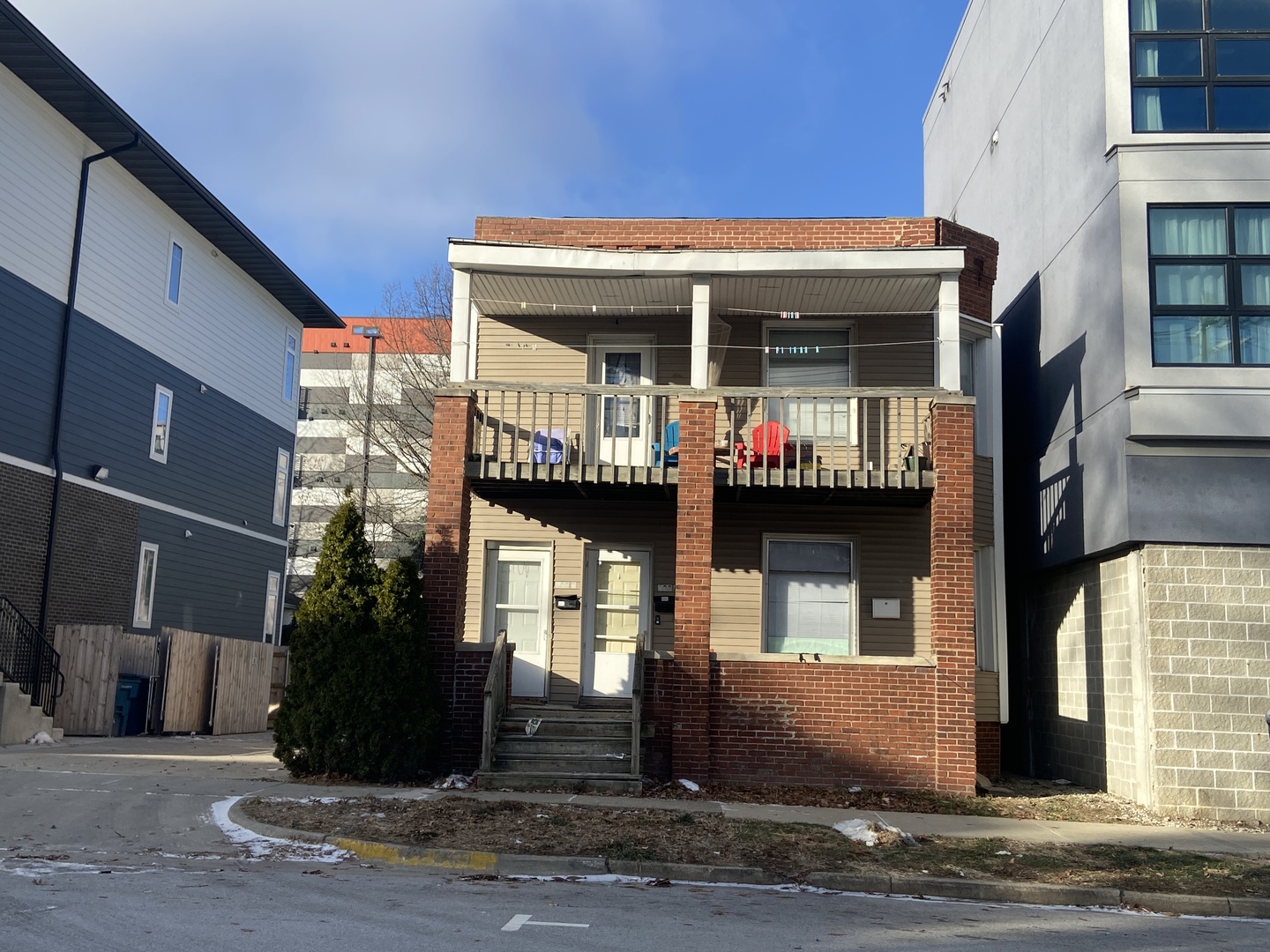 103 South 3rd Street Champaign, IL 61820 - Photo 3 of 4