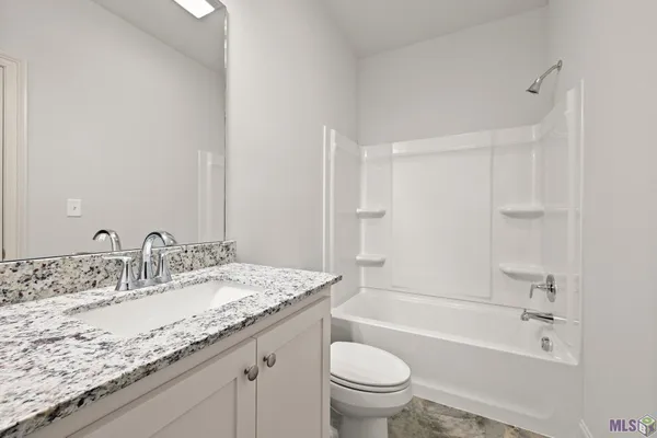 $1,400 | 30080 Mayer Street, Unit 63, Walker, LA 70785