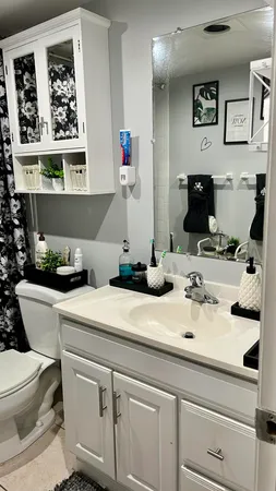 $2,100 | 140 South Cypress Road, Unit 123, Pompano Beach, FL 33060