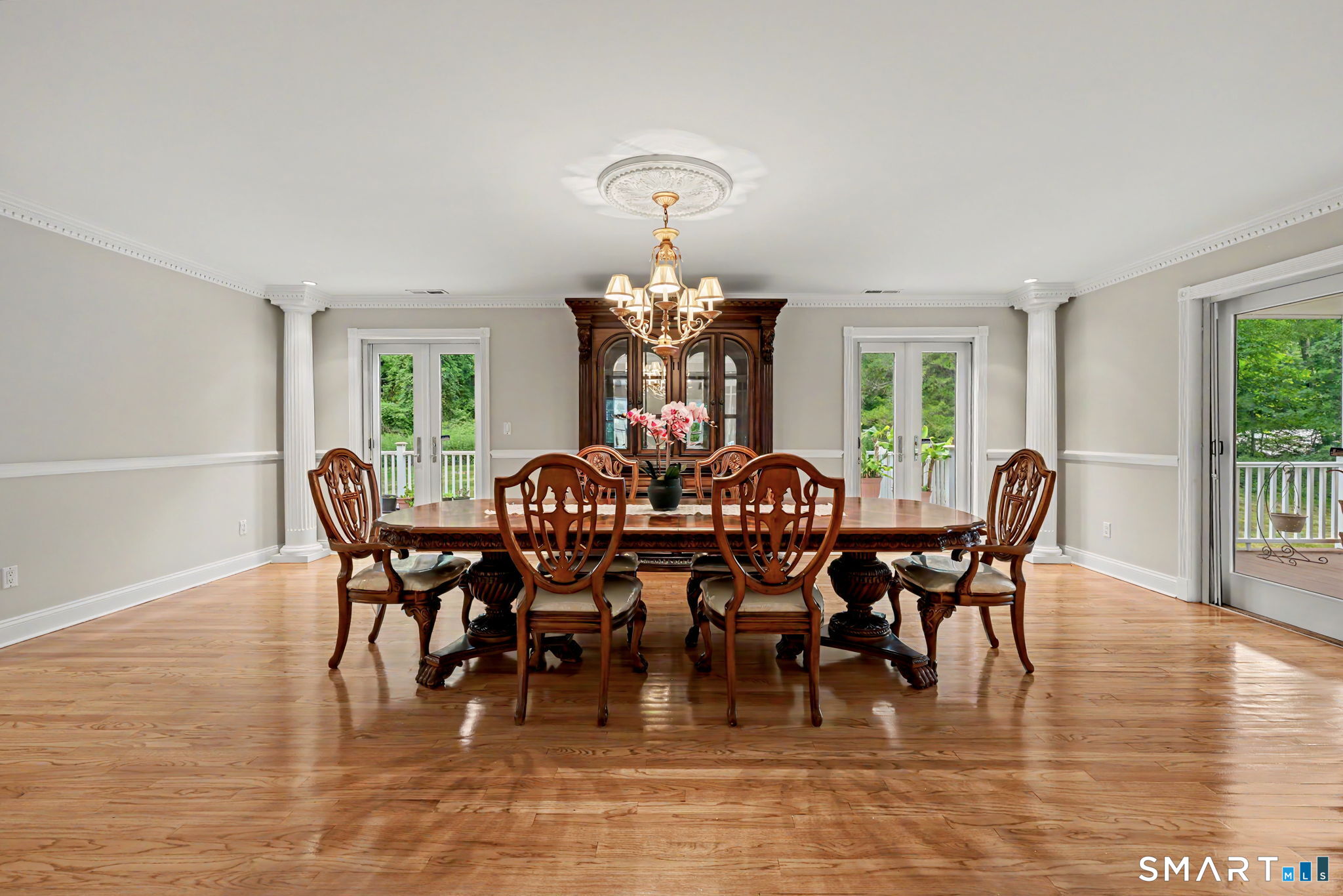 567 Danbury Road Wilton, CT 06897 - Photo 9 of 32