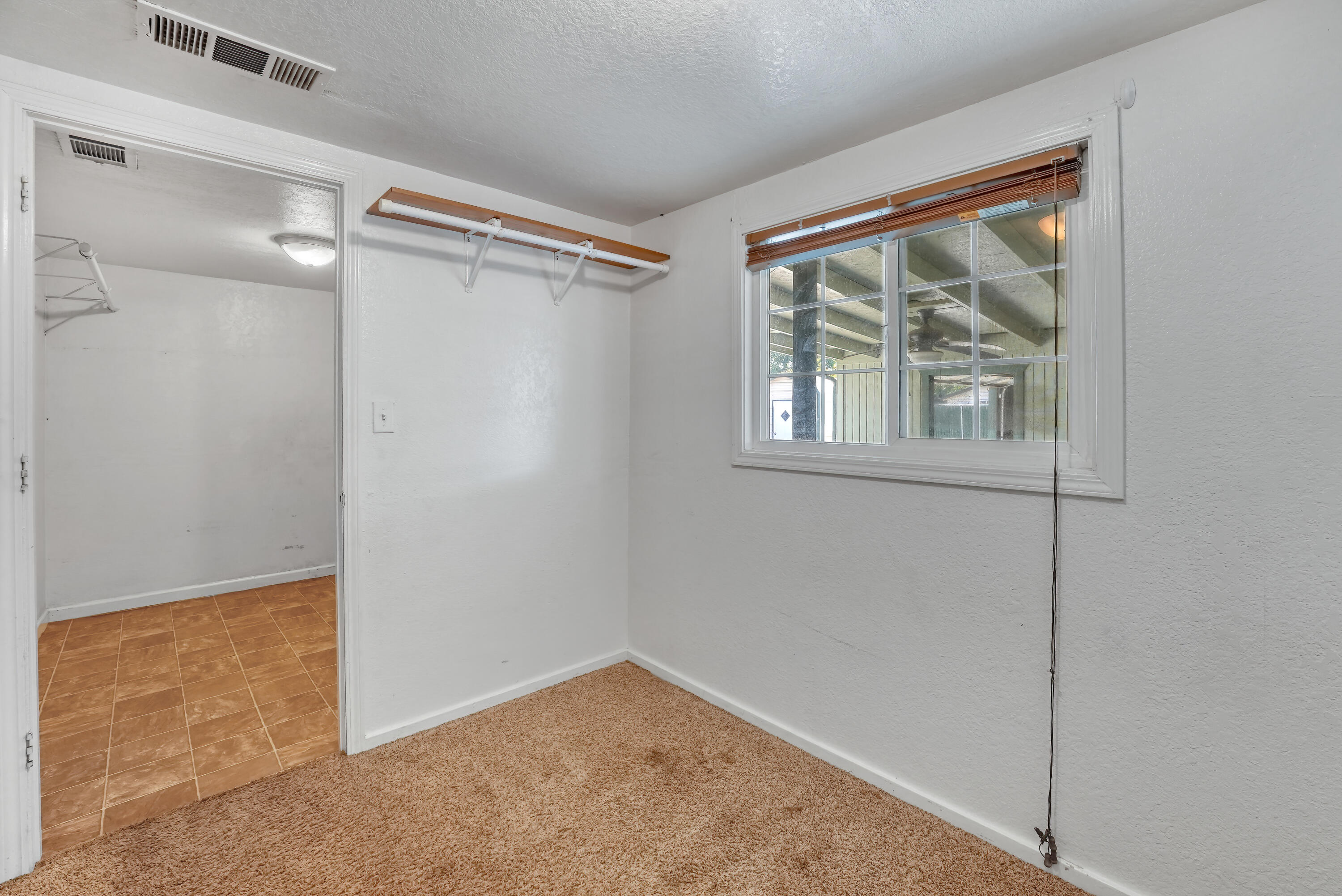 316 West Visalia Road Exeter, CA 93221 - Photo 21 of 29 23