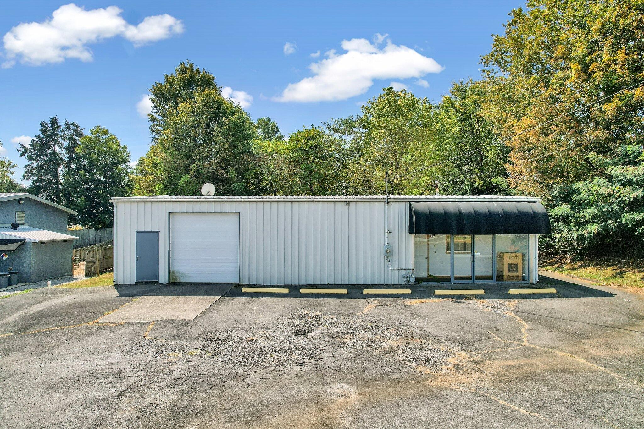 908 Rocky Mt Road Athens, TN 37303 - Photo 1 of 29 Gallery Image 1