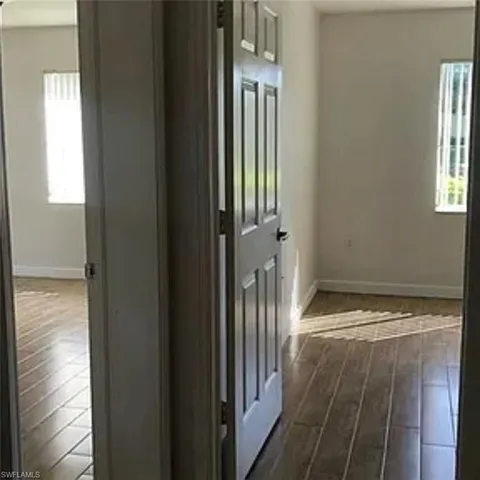 $1,950 | 8304 Key Royal Circle, Unit 1712, Naples, FL 34119