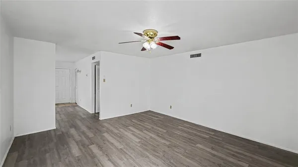 $1,750 | 130 Astoria Drive, Cedar Hill, TX 75104