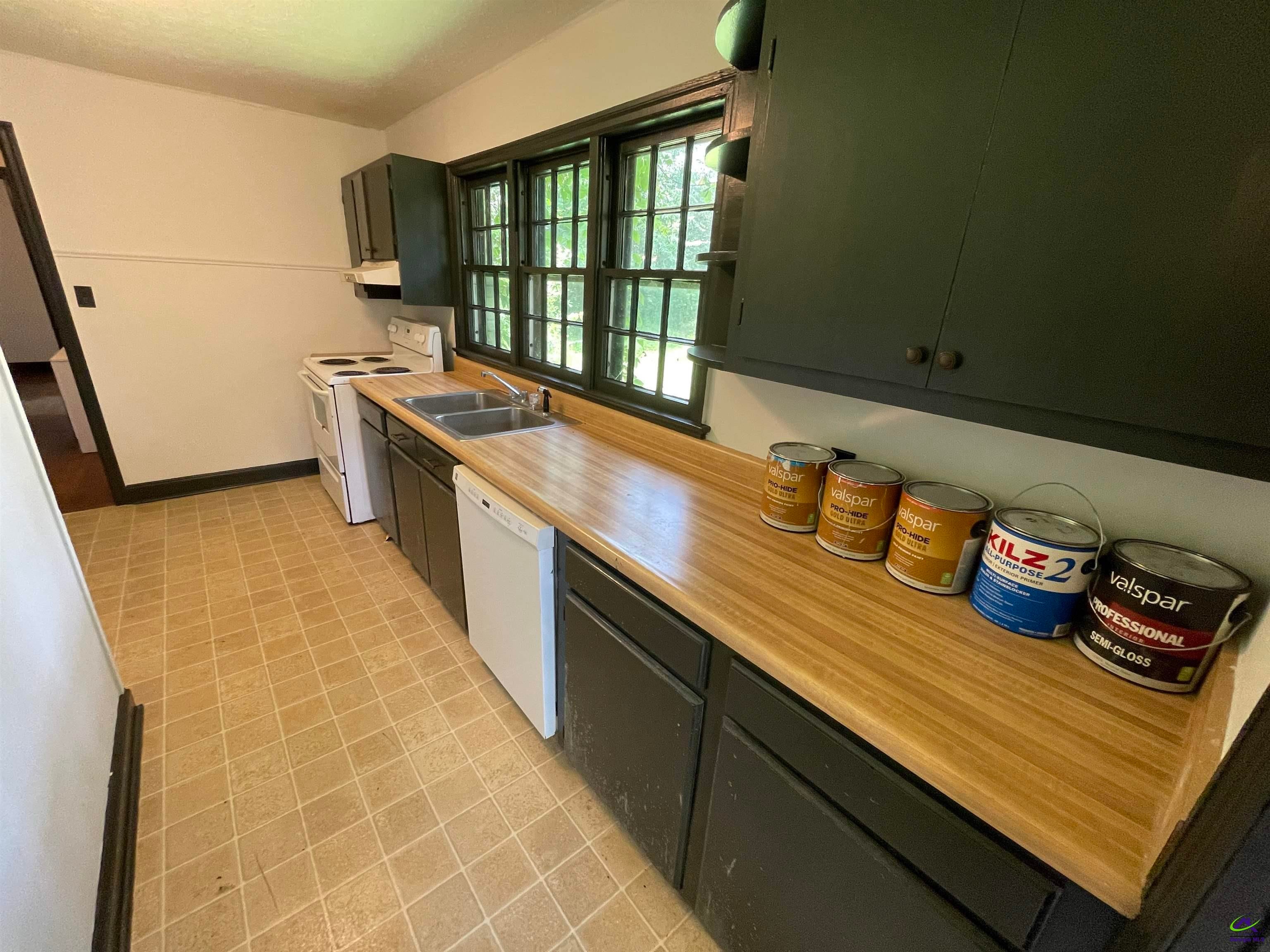 110 Southwest Peter Street Cochran, GA 31014 - Photo 7 of 19 Gallery Image 7