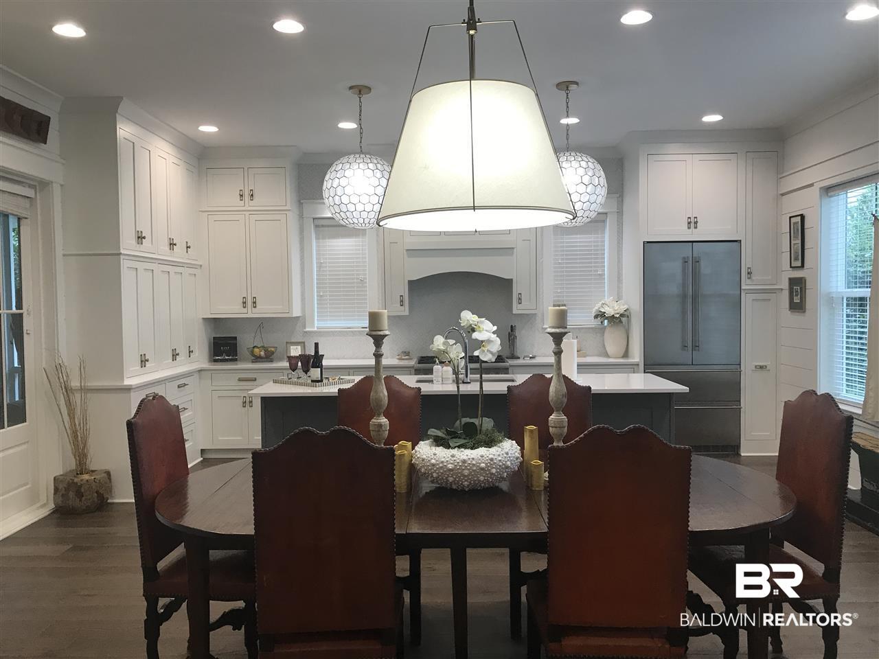 358 South Summit Street Fairhope, AL 36532 - Photo 4 of 22