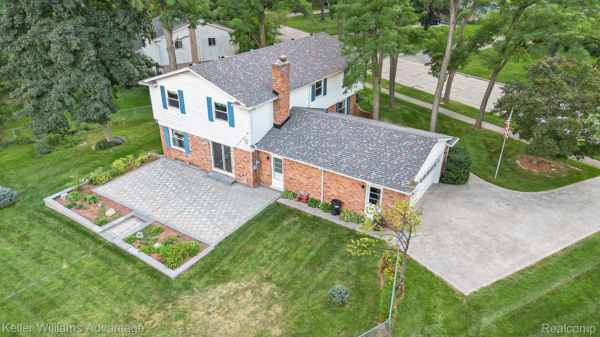 23776 Gill Road Farmington, MI 48335 - Photo 27 of 32 Gallery Image 27