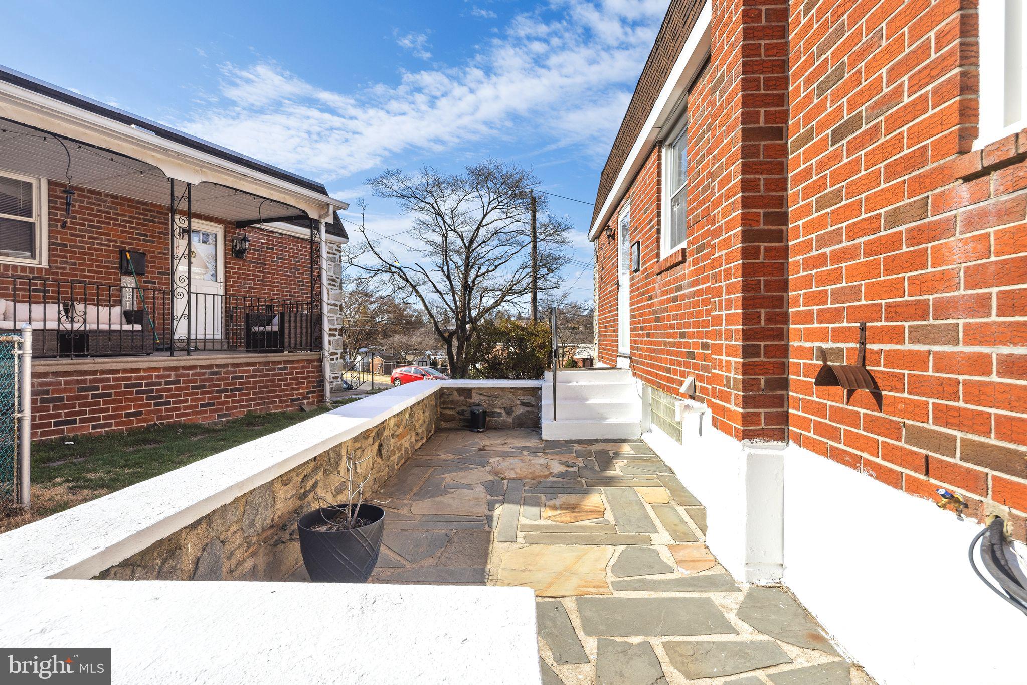 7265 Hill Road Philadelphia, PA 19128 - Photo 33 of 35 Gallery Image 33