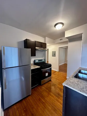 $1,500 | 4056 West Crystal Street, Unit 1, Chicago, IL 60651