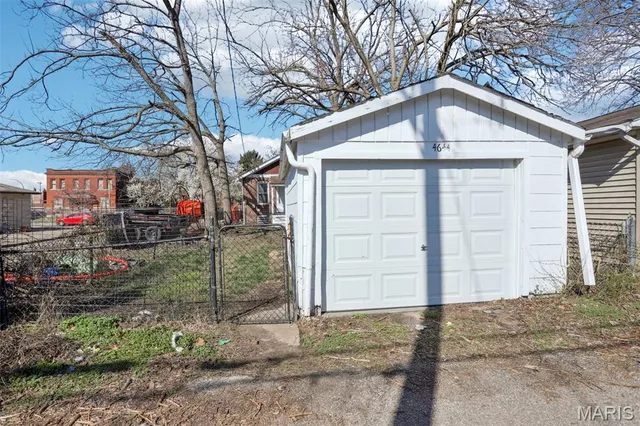 $95,000 | 4644 Minnesota Avenue, St. Louis, MO 63111