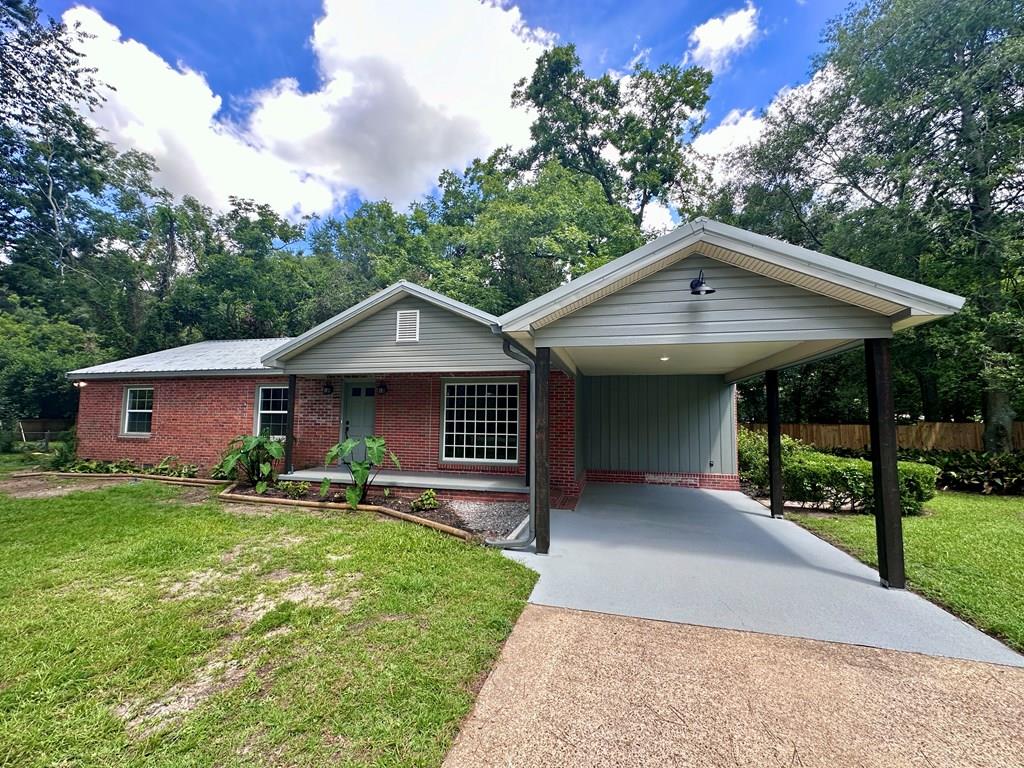 100 Winding Road Dothan, AL 36301 - Photo 1 of 27 Main View