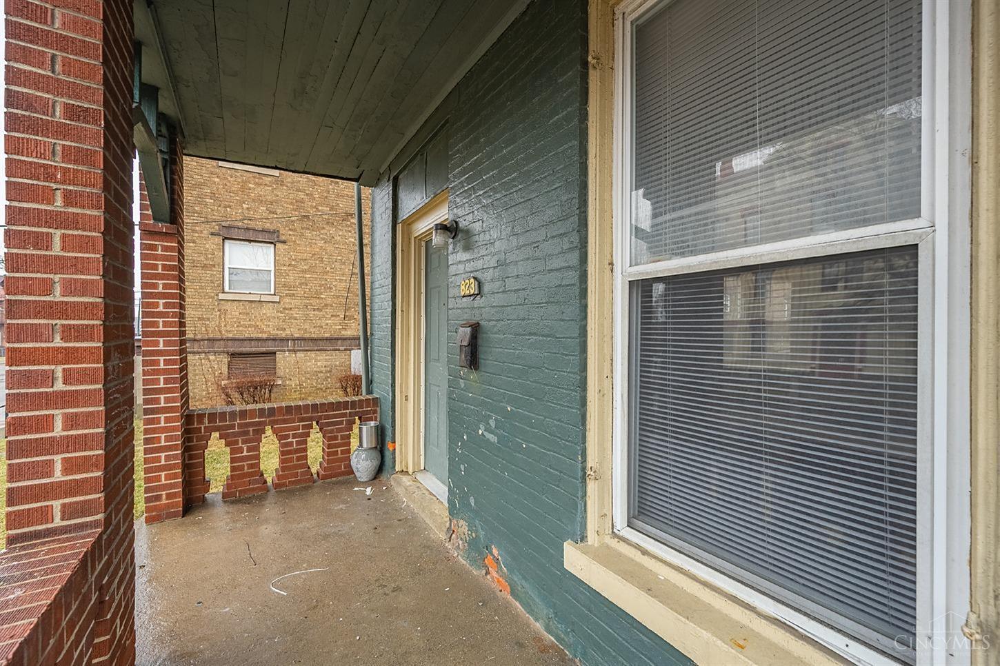 823 William Howard Taft Road Cincinnati, OH 45206 - Photo 3 of 22