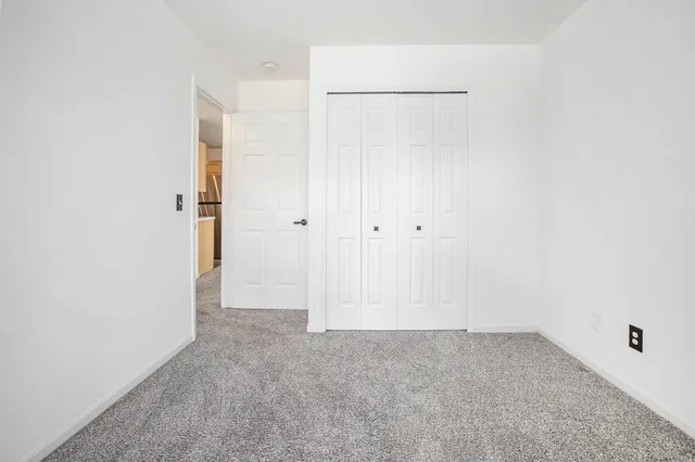 $2,100 | 1947 Lindsay Lane, Ann Arbor, MI 48104