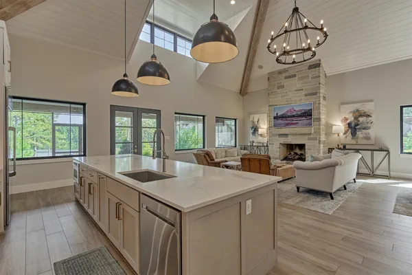 $2,635,000 | 26151 BlueJack National Boulevard, Unit 7, Montgomery, TX 77316