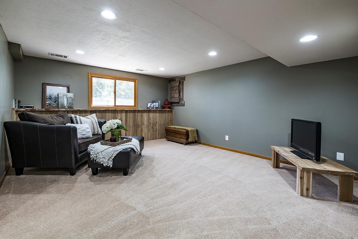 4872 Monmouth Road Mound, MN 55364 - Photo 17 of 28 Gallery Image 17